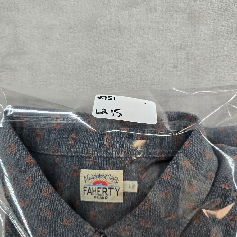 Faherty Button Down Mens Large Blue Indigo Geometric Short Sleeve Shirt - Picture 9 of 9